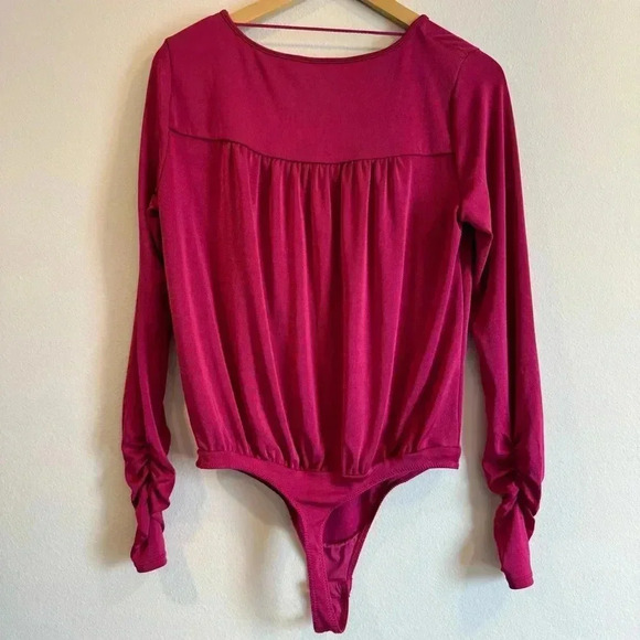 Free People Intimately Bodysuit Keyhole Feminine Valentine’s Long Sleeve M - Picture 4 of 10